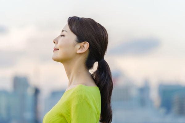 日本人女性